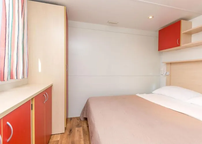 Drage 17819d Пакоштане